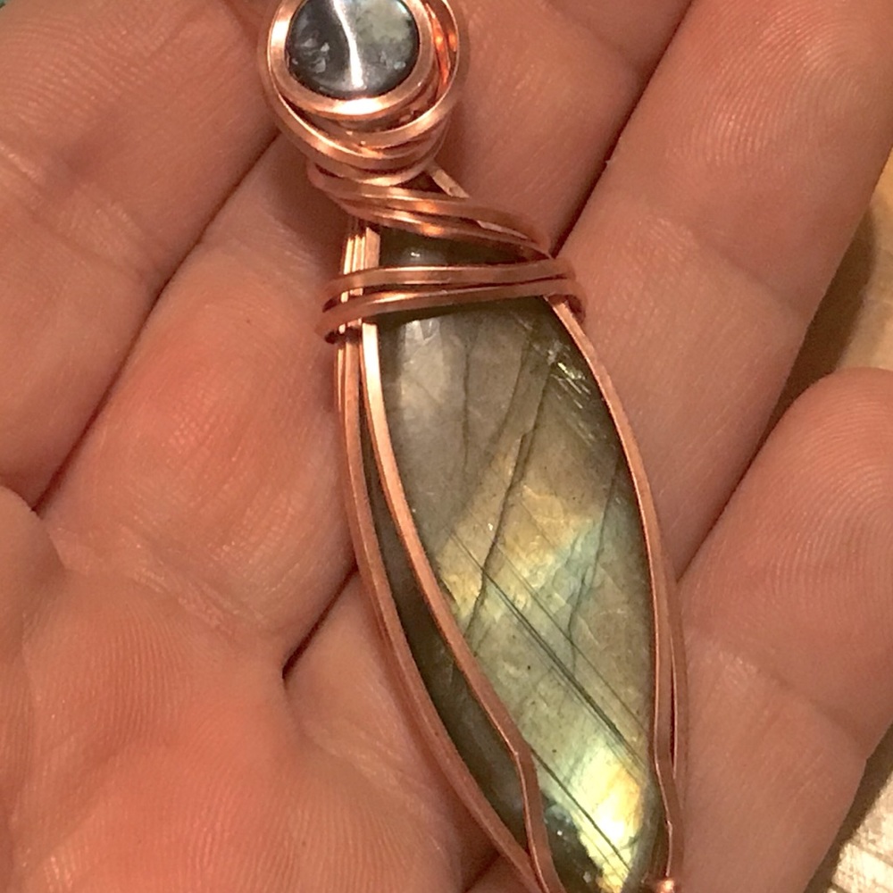 Labradorite Pendant